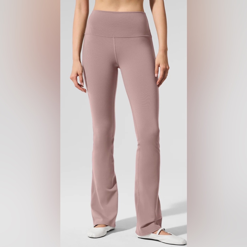 ALO YOGA Airbrush High-Waist Soft Bootcut Legging Taupe Size Small Yoga Gym